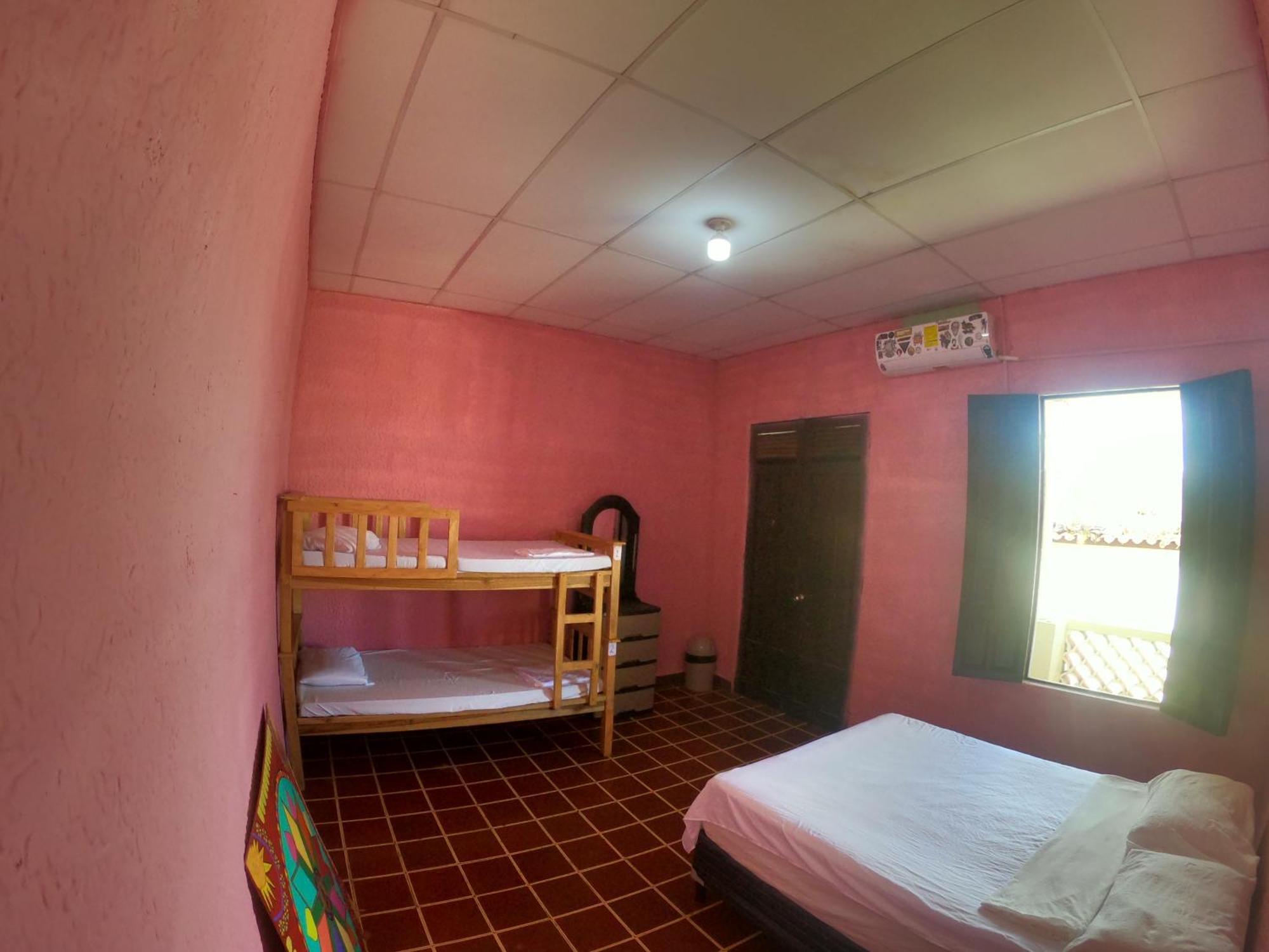 Ricks Hostel Santa Ana Exteriér fotografie
